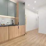 Charming In The Center Of By Renters رشيشوف