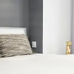 Charming In The Center Of By Renters شقة *