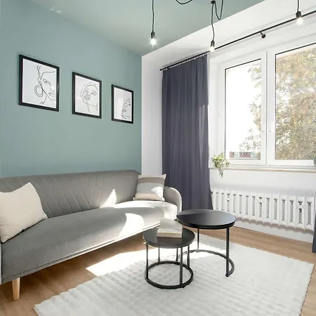 דירה Charming In The Center Of By Renters *