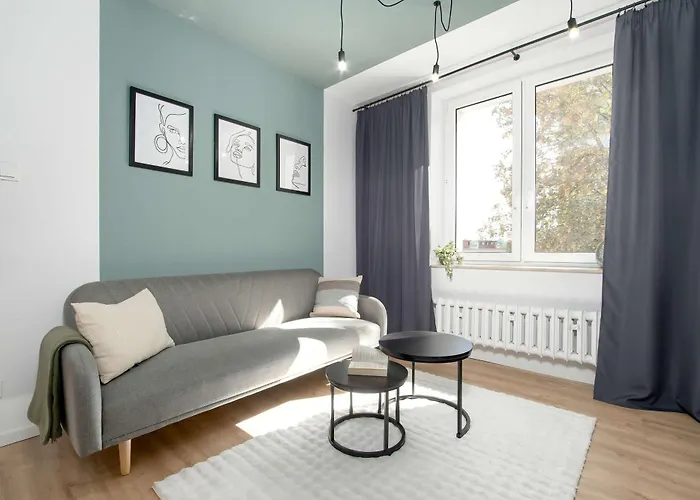 דירה Charming In The Center Of By Renters *