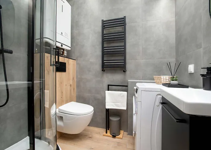 Charming In The Center Of By Renters ז'שוב